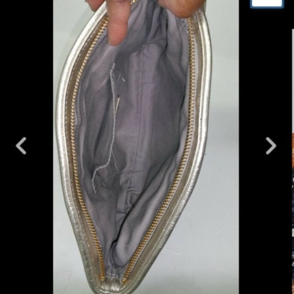 SOLD Banana Republic Gold Metallic Leather Clutch - Picture 5 of 8